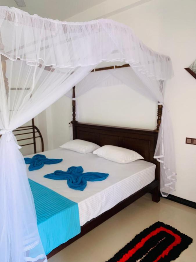 Ramesh Guesthouse Mirissa Eksteriør billede