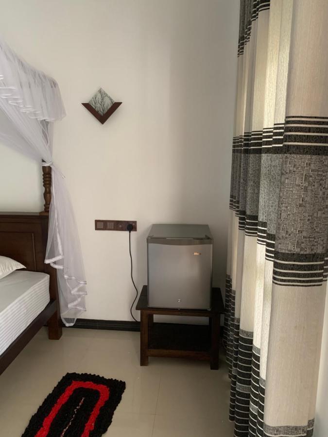 Ramesh Guesthouse Mirissa Eksteriør billede